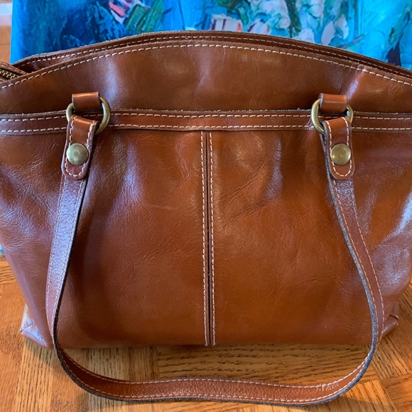 🌻Patricia Nash Embossed Leather Purse🌻 - Picture 2 of 16